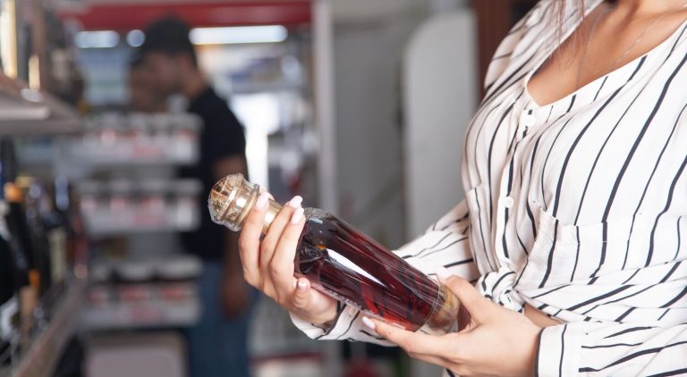 Jak znaleźć promocje w sklepie z perfumami?